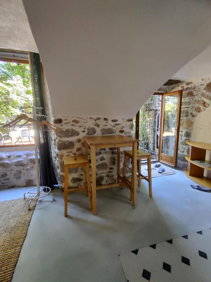 Rendez-Vous Sous Le Tilleul, En Cevennes. Molieres-Cavaillac Bagian luar foto
